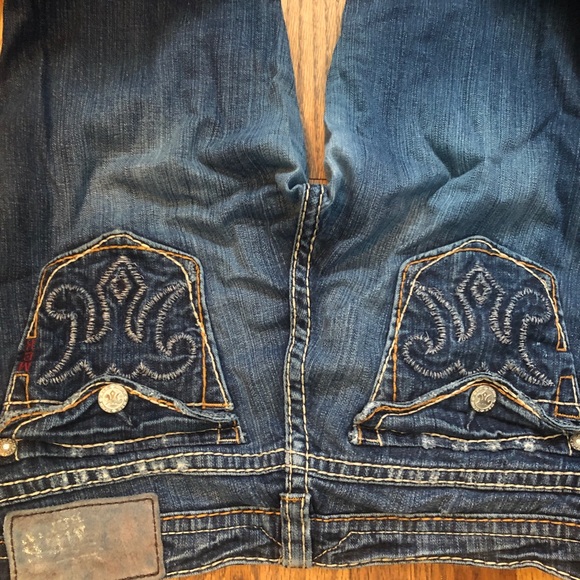 MEK JEANS FOR SALE!!! - Picture 3 of 3